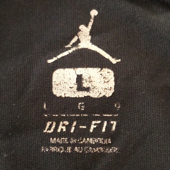 Nike Jordan 23 Dri Fit Large Black and Red Tee Shirt - Picture 8 of 10